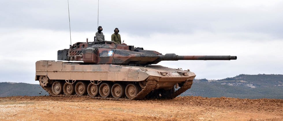 İsrail, Yunanistan’a Leopard-2 Tankları İçin Mühimmat ve Aktif Koruma Sistemi Teklif Etti