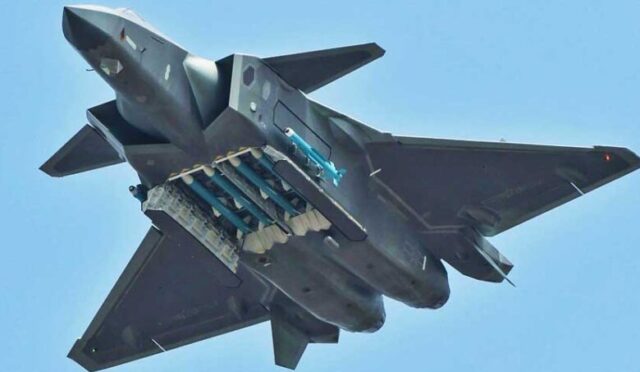 17586223191952677272