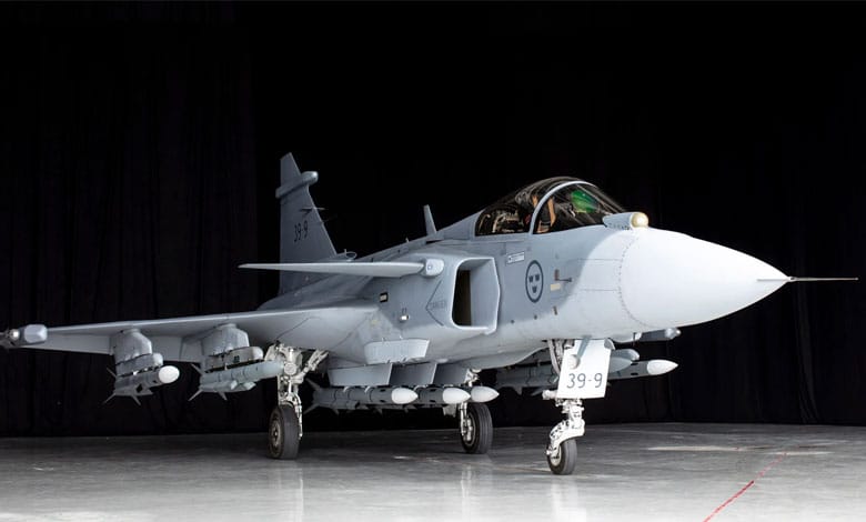 Ukrayna, İsveç Yapımı Gripen Savaş Uçaklarını Alıyor