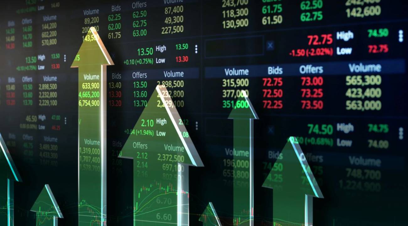 17695126331308945354