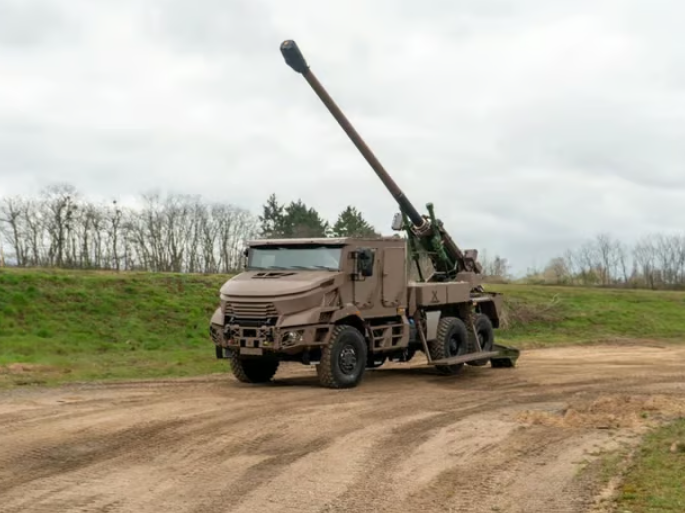İrlanda, 1 Milyar Avroluk Scorpion ve CAESAR Tedarikiyle Kara Kuvvetlerini Modernize Ediyor