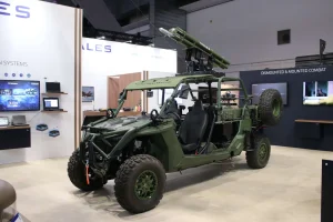 Thales, Polaris Araç Üzerine Entegre FZ605 Roketatar Sistemini Tanıttı