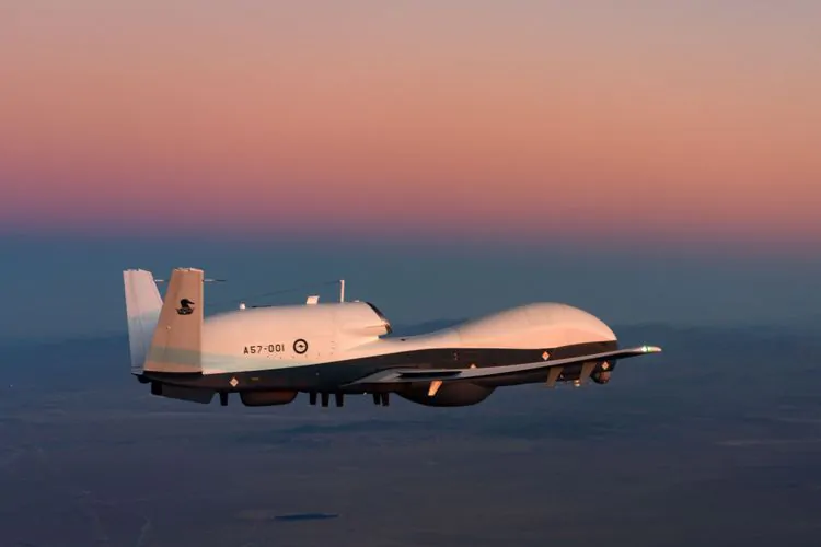 Northrop Grumman: MQ-4C Triton Deniz Gözetleme Yeteneğini Güçlendiriyor