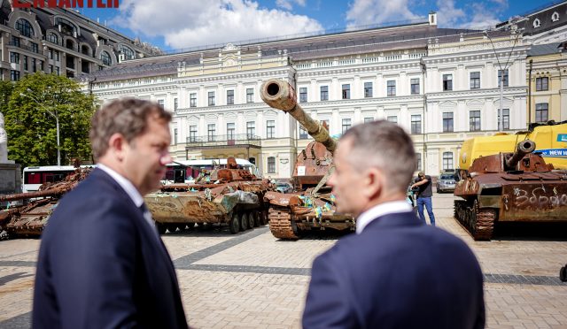 ABD Orta Doğu'ya yönelince Ukrayna'daki barış gücü planları sekteye uğradı