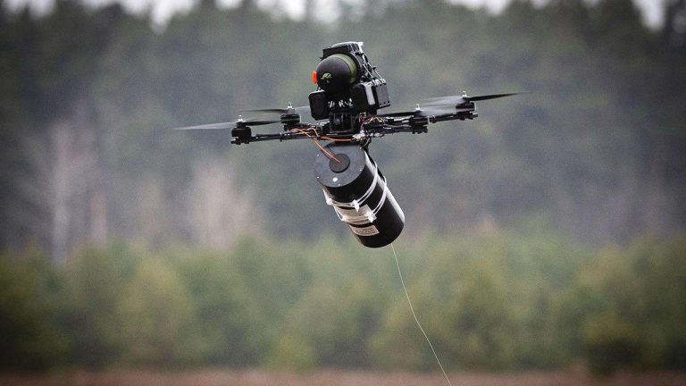 OPTİK DRONE NEDİR? FPV SAVAŞINDA “ENGELLENEMEZ” YENİ NESİL TEKNOLOJİ