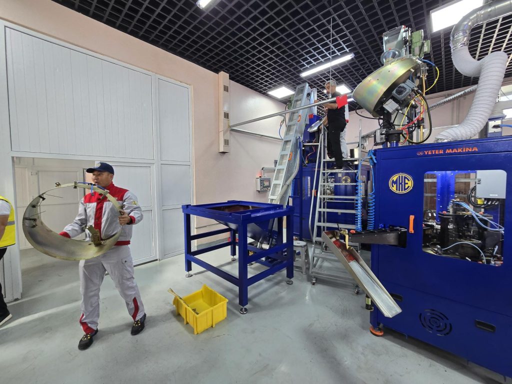 Bakir Elektri̇kli̇ Kapsül Bakir Elektri kli Kaps l