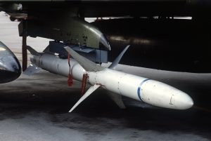 AGM-88 HARM Nedir? Düşman Radarını Avlayan ABD Anti-Radyasyon Füzesi