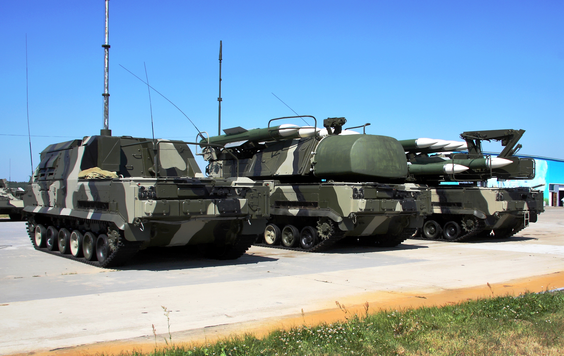 BUK-M3 Viking Nedir? Rusya’nın Orta-Uzak Menzilli Hava Savunma Sistemi