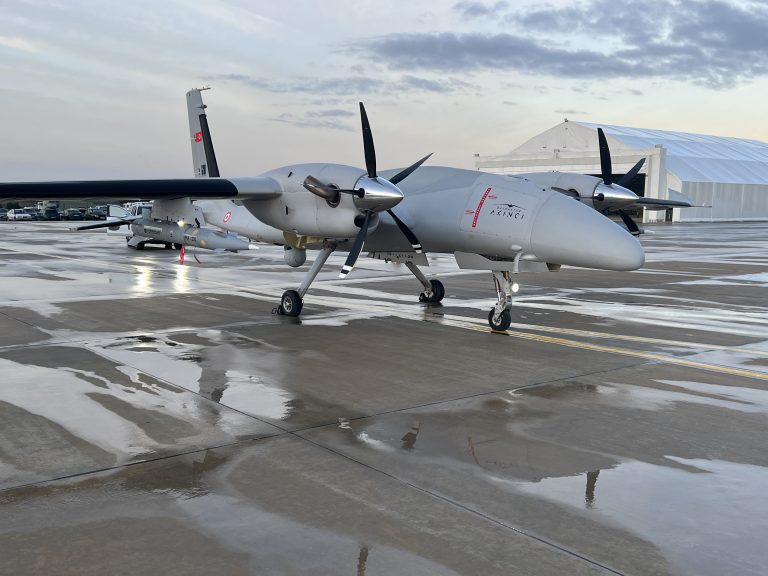 ROKETSAN İHA-230 Nedir? Ne İşe Yarar? SİHA’dan Atılan Süpersonik Balistik Füze