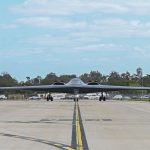B-2 Spirit: تم الكشف عن القاذفة الشبح légendaire ذات الأجنحة الطائرة من نورثروب غرومان.