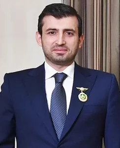 Selçuk Bayraktar Zaman Tüneli: MIT’den TB2’ye, Babasının Atölyesinden Dünyaya
