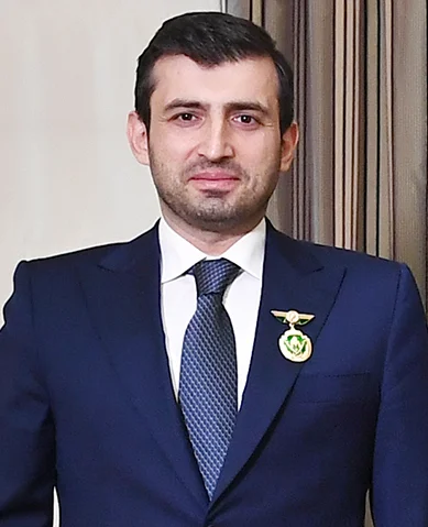 Selçuk Bayraktar Zaman Tüneli: MIT’den TB2’ye, Babasının Atölyesinden Dünyaya