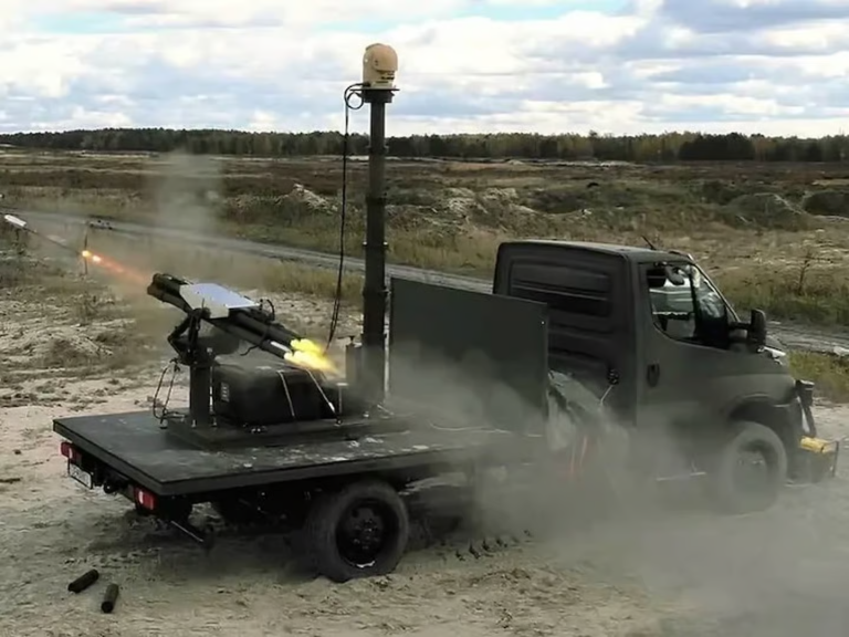Starstreak HVM Nedir? Ne İşe Yarar? Thales’in 3 Dart Sub-Munition’lı Hipersonik Omuzdan Hava Savunma Füzesi