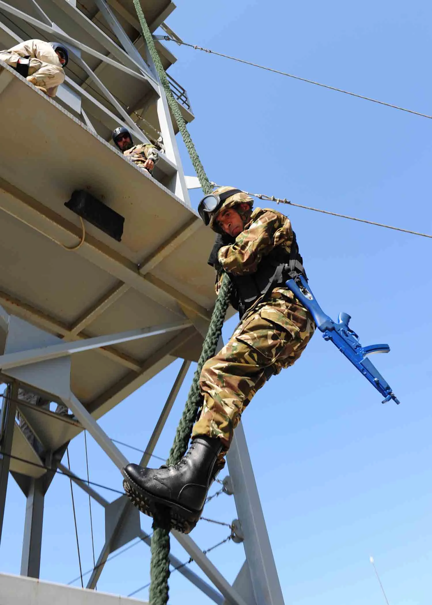 Algerian People's National Army soldier during multinational training