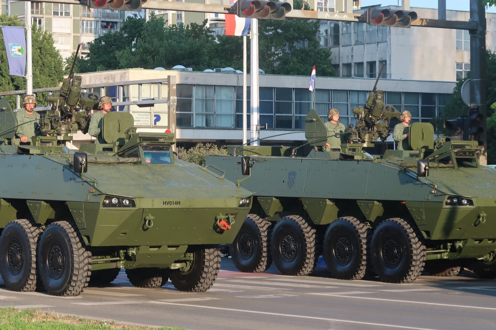 Patria AMV 8x8 zırhlı muharebe aracı
