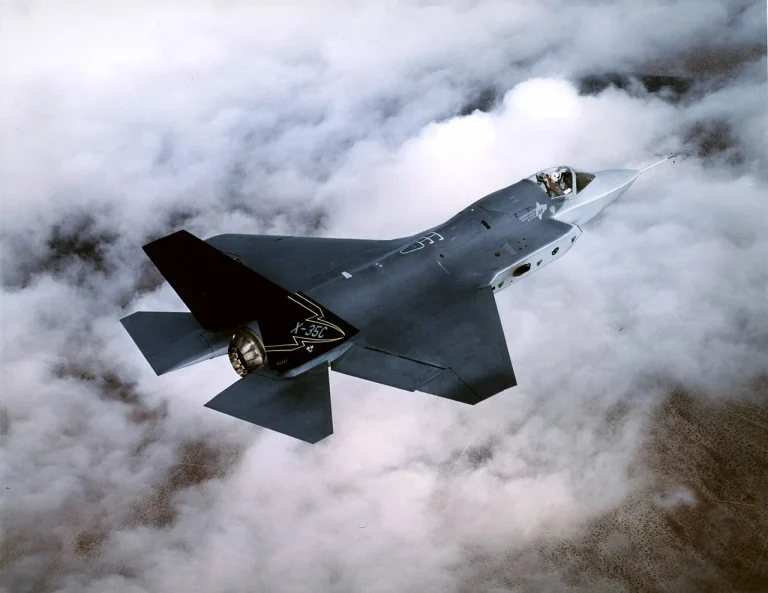BAE Systems Nedir? Avrupa’nın Savunma Devi — Eurofighter, Denizaltılar ve GCAP Savaş Uçağı