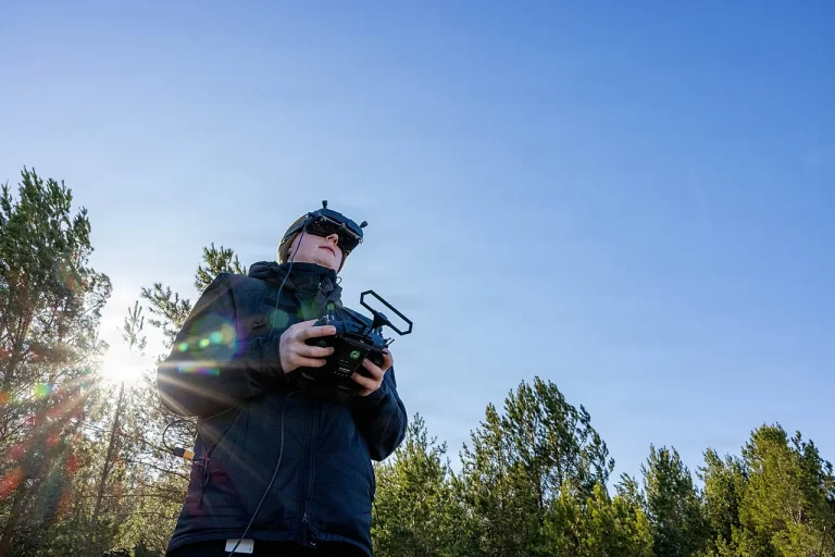 Anti-Drone (Dron Savunma) Sistemleri Nedir, Nasıl Çalışır?