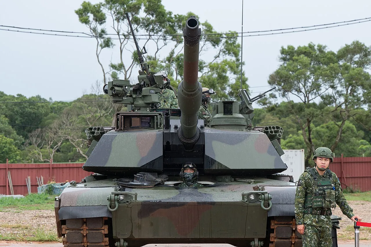 Asya'da En Çok Tanka Sahip 10 Ülke (2026): Çin Zirvede — Kuzey Kore, Hindistan, Pakistan 12 Tayvan ordusu ana muharebe tankı (CM-11/M1A2T)