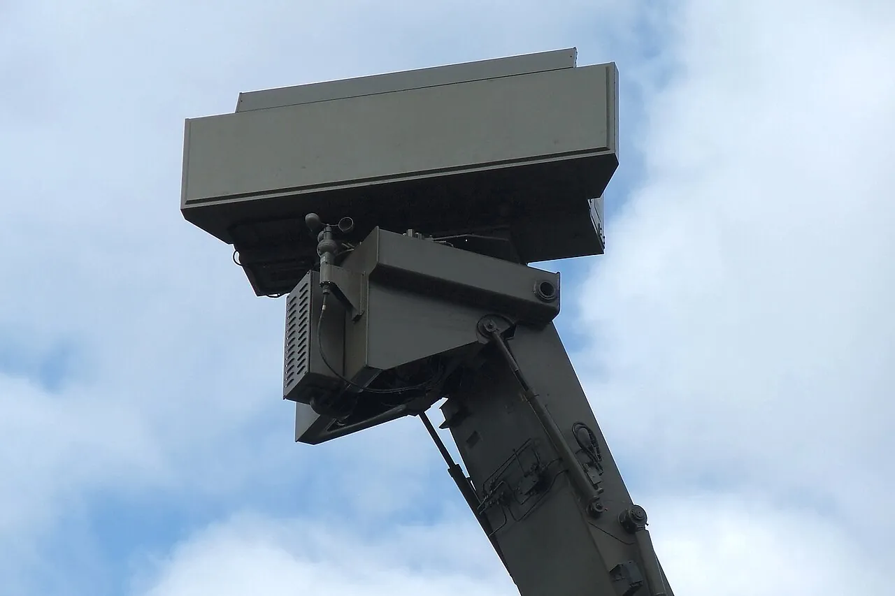 Thales and Dutch MoD Sign Partnership to Expand Radar Production
