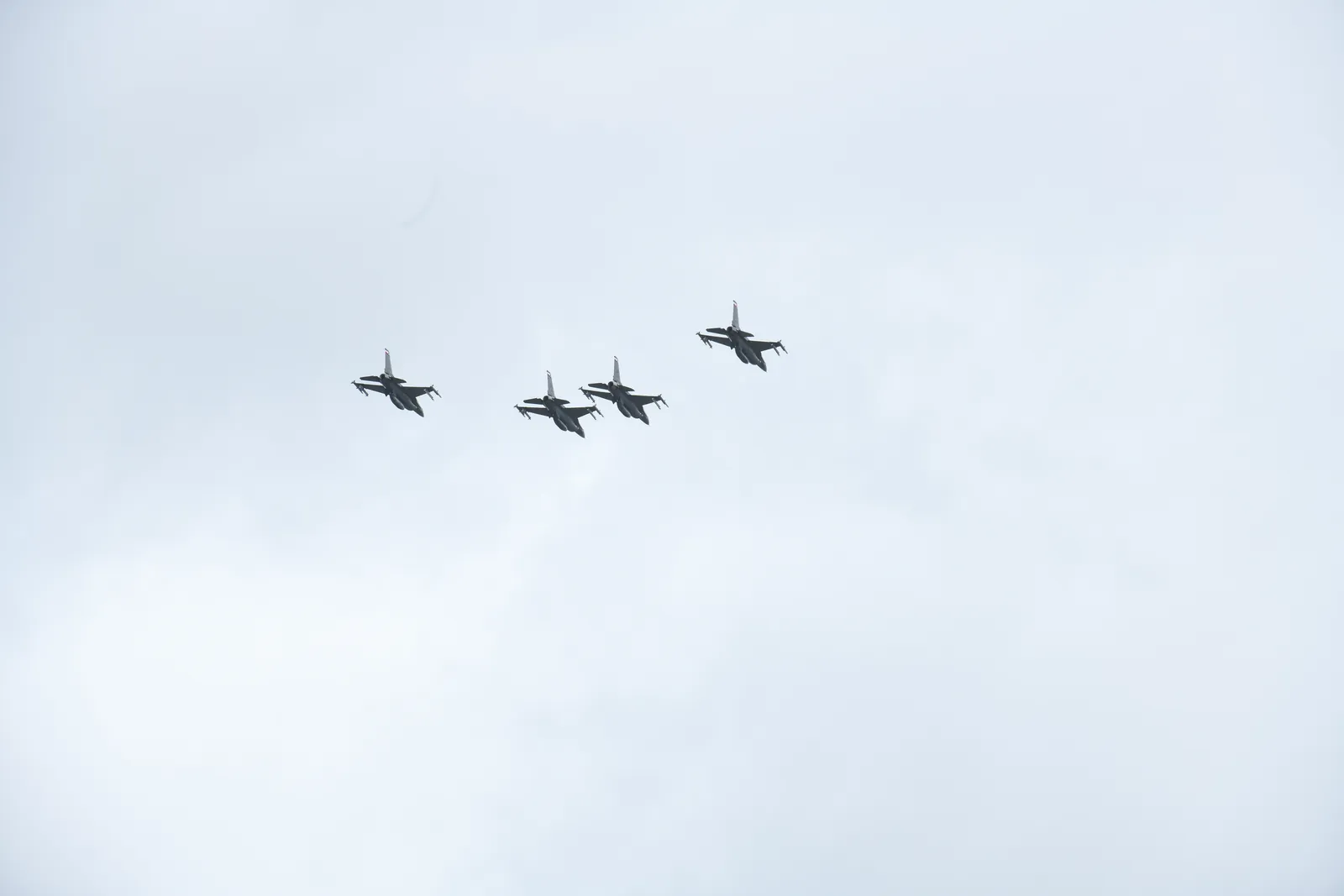 F-16 Fighting Falcon savaş uçağı