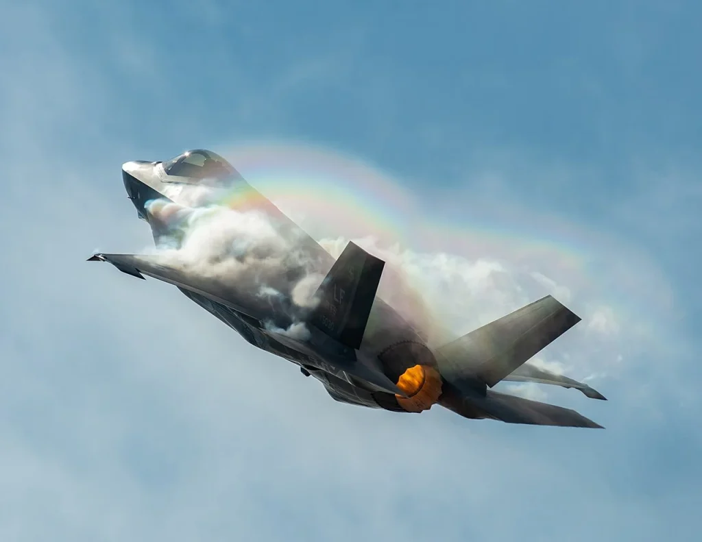 F-35’i Dünyanın En Çok Konuşulan Uçağı Yapan 20 Detay