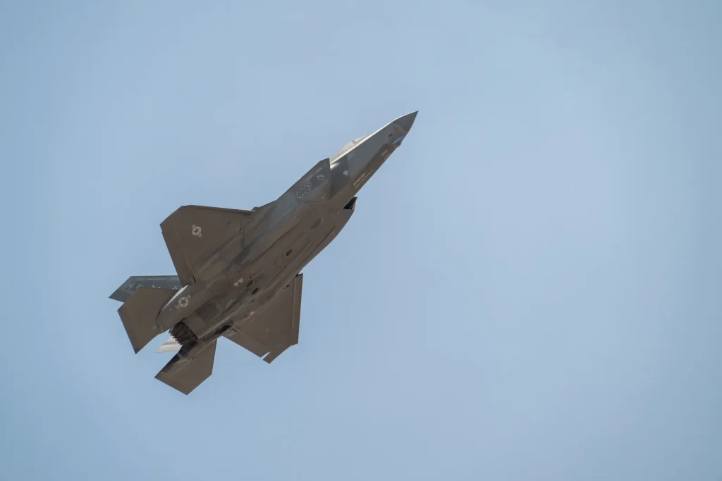 F-35 Teslimat ve Envanter Dosyası: Hangi Ülkeler Kullanıyor, Türkiye Neden Çıkarıldı? (2026)