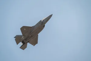 F-35 Teslimat ve Envanter Dosyası: Hangi Ülkeler Kullanıyor, Türkiye Neden Çıkarıldı? (2026)
