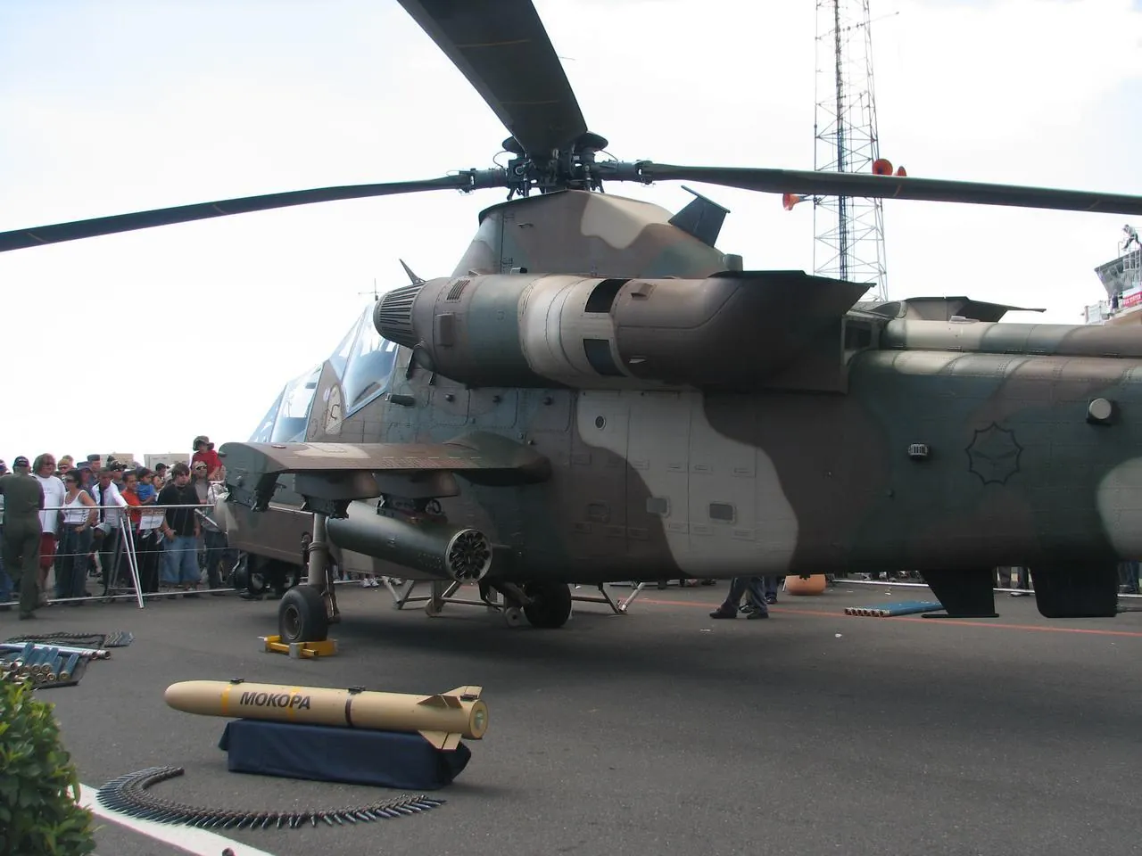 أفضل 10 مروحيات هجومية في العالم لعام 2026: ترتيب شامل بمنظور خليجي 21 Denel AH-2 Rooivalk — CC BY 2.0
