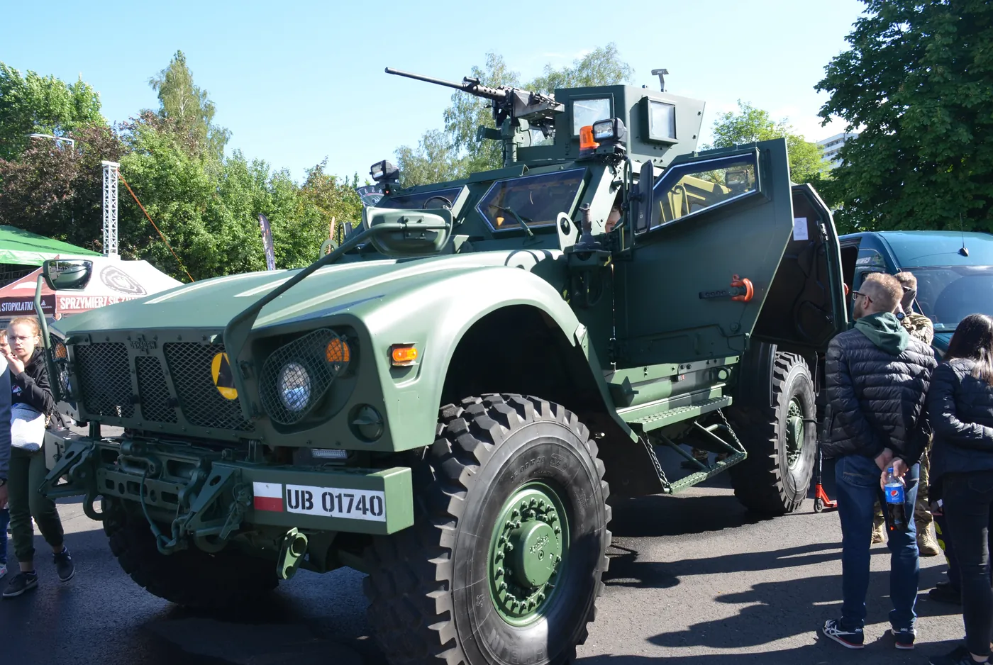 Oshkosh M-ATV — CC BY-SA 4.0