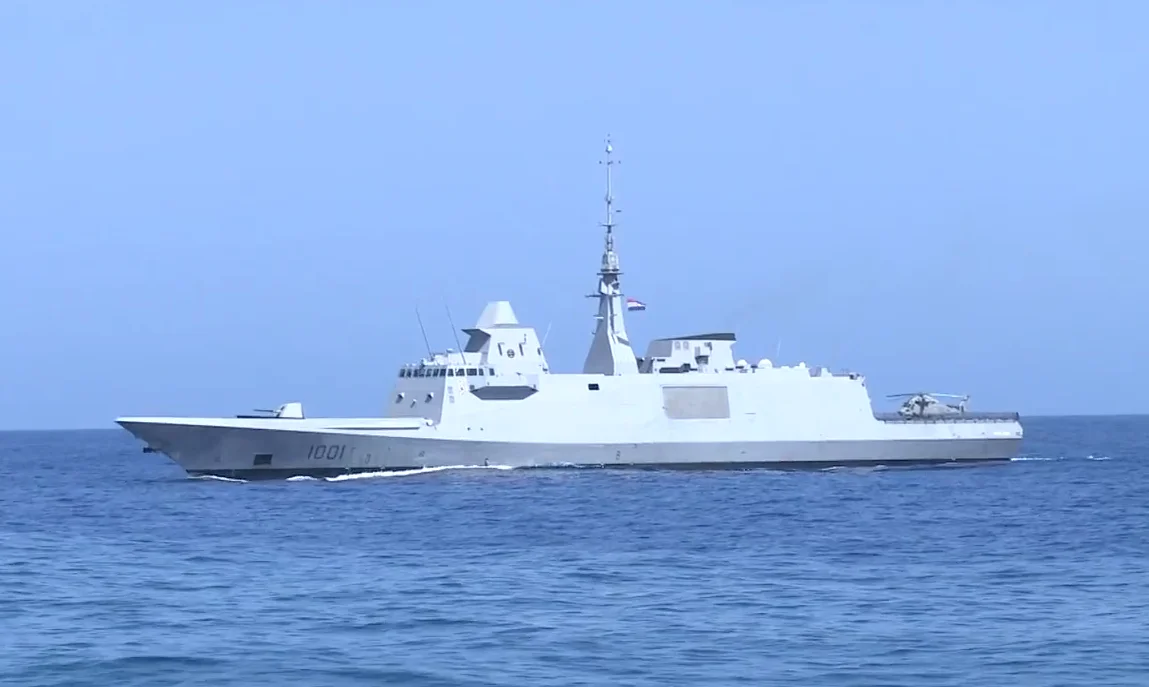 Mısır Deniz Kuvvetleri FREMM 'Tahya Misr' & MEKO A-200EN fırkateyni
