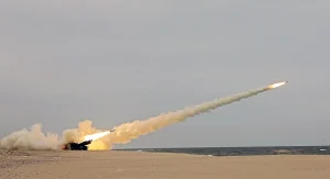 Fransa’nın Roketatar Yarışına ABD Çıkarması: Lockheed, HIMARS’ı 18 Ayda Teslim Vaadiyle Önerdi