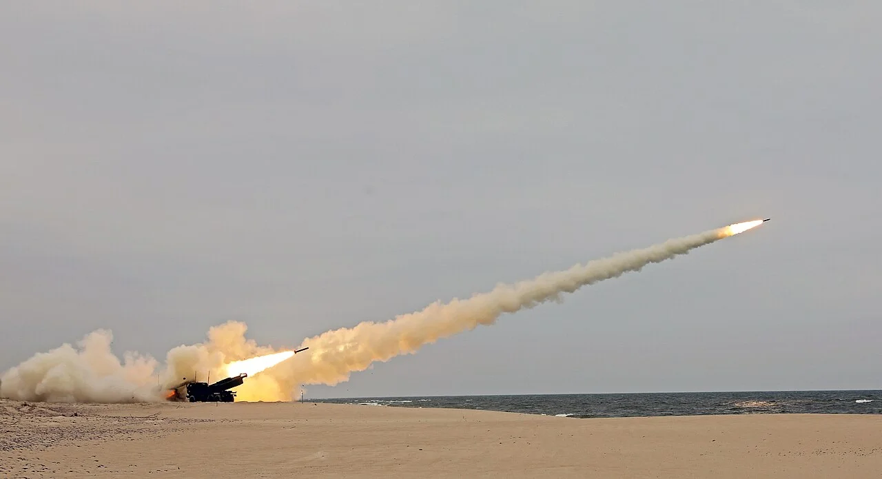 Fransa’nın Roketatar Yarışına ABD Çıkarması: Lockheed, HIMARS’ı 18 Ayda Teslim Vaadiyle Önerdi