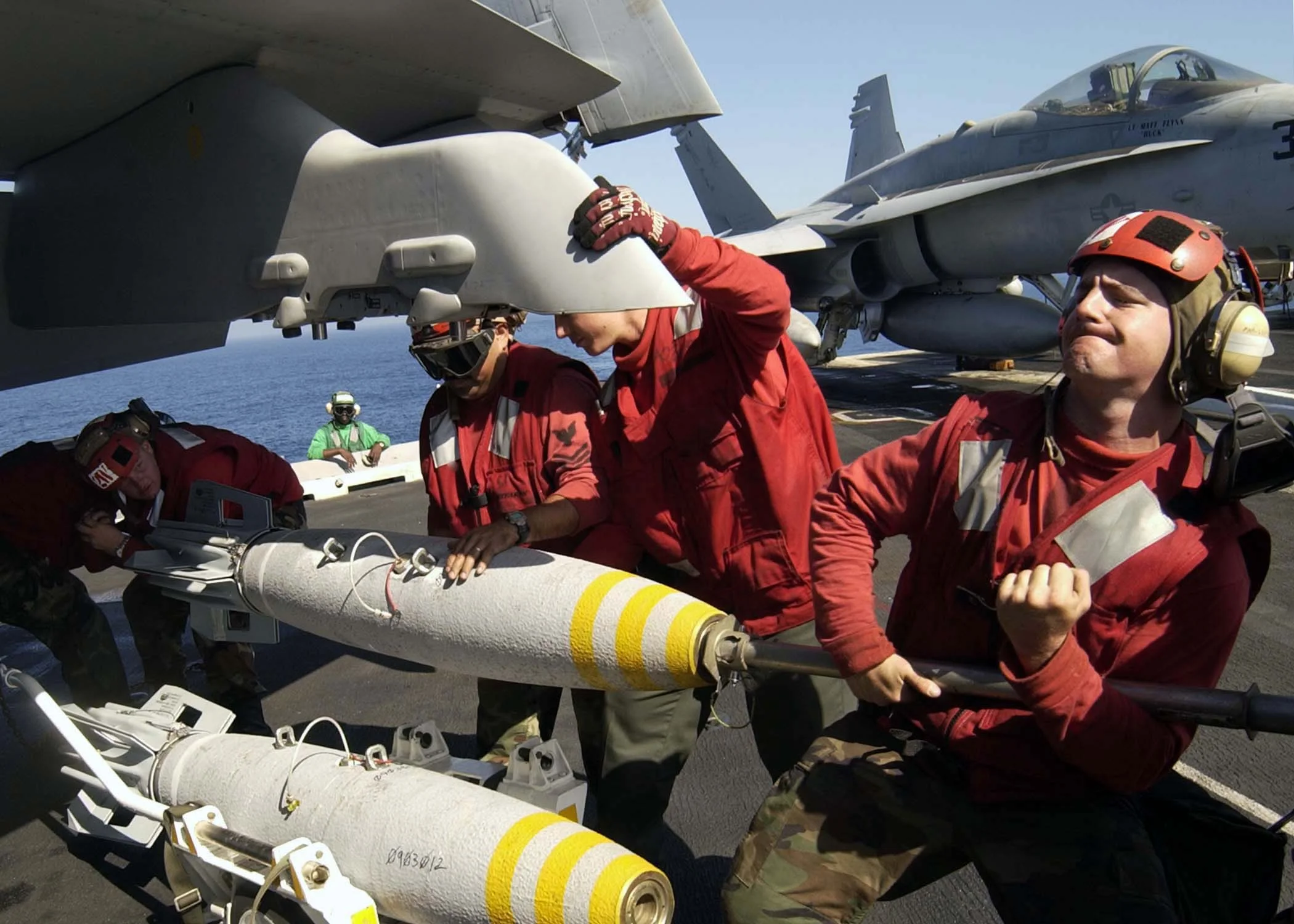ABD Donanması, Super Hornet için ilk 50 ‘Blackbeard’ hipersonik füzesini sipariş etti