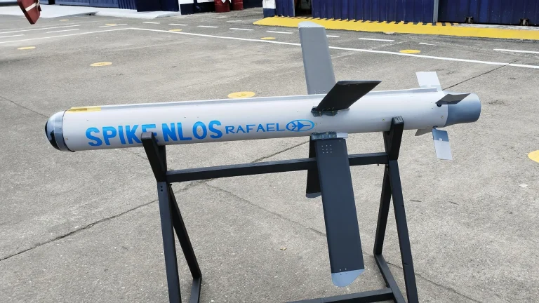 Python 5 Air-to-Air Missile: 360° LOAL, Dual-Band IIR and Turkish BOZDOGAN Comparison