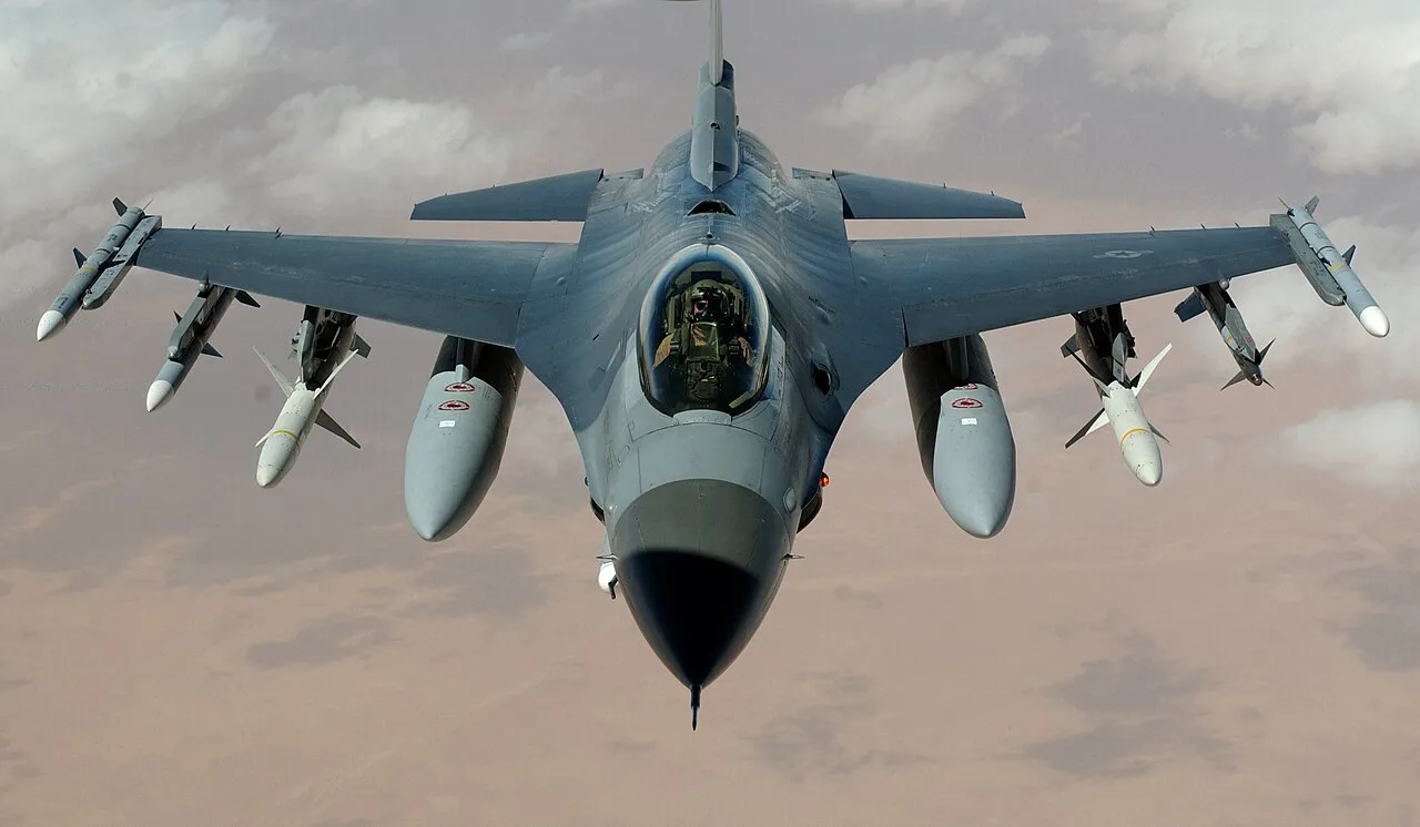F-16 Nedir? Türk Hava Kuvvetleri’nin Omurgası