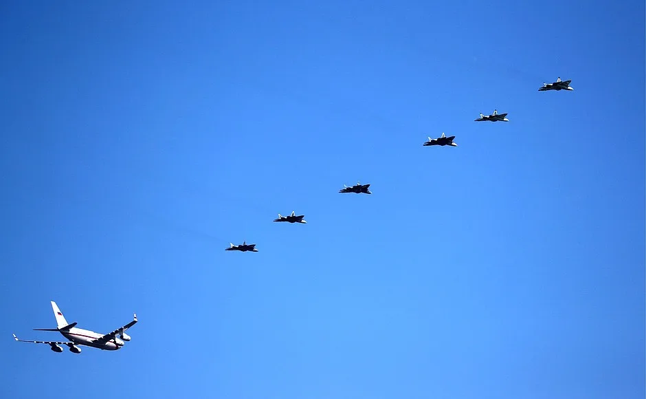 Su-57 Nedir? Rusya’nın 5. Nesil Savaş Uçağı İddiası