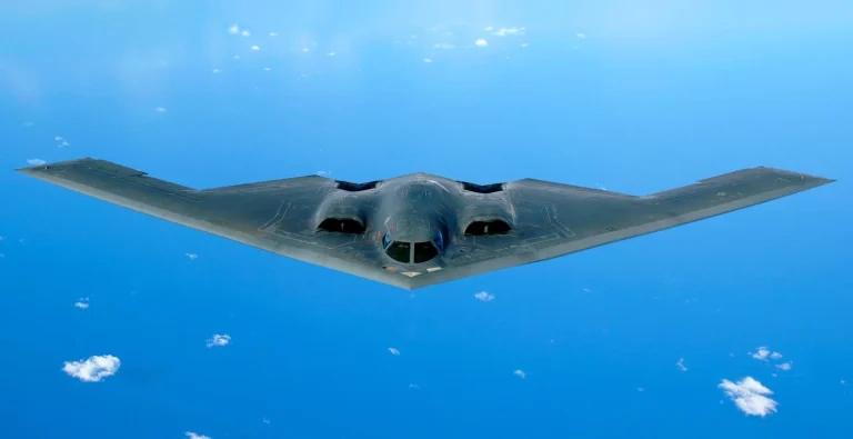 Stealth Teknolojisi Nedir? Radarlar Bazı Uçakları Neden Göremiyor?