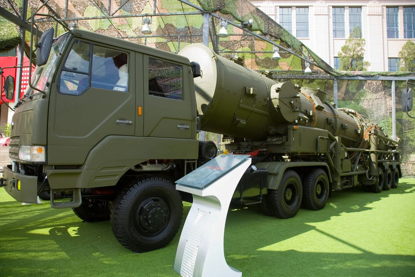 What is DF-21D? A Chinese anti-ship ballistic missile “carrier killer”