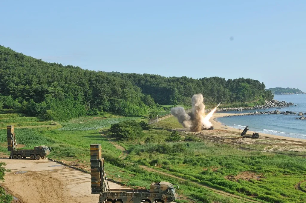 Lockheed Martin ve Rheinmetall, ATACMS Balistik Füzesini Almanya’da Ortak Üretecek
