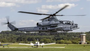 Bell модернизирует AH-1Z Viper КМП США для сетевой войны