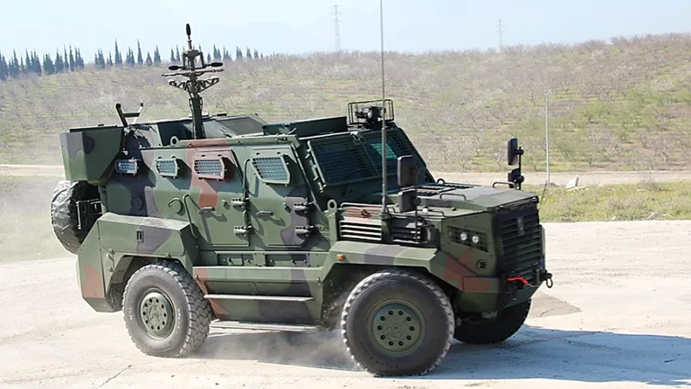 ATEŞ Nedir? Ne İşe Yarar? Katmerciler’in 40 Km Görüşlü Zırhlı Sınır Güvenlik Aracı