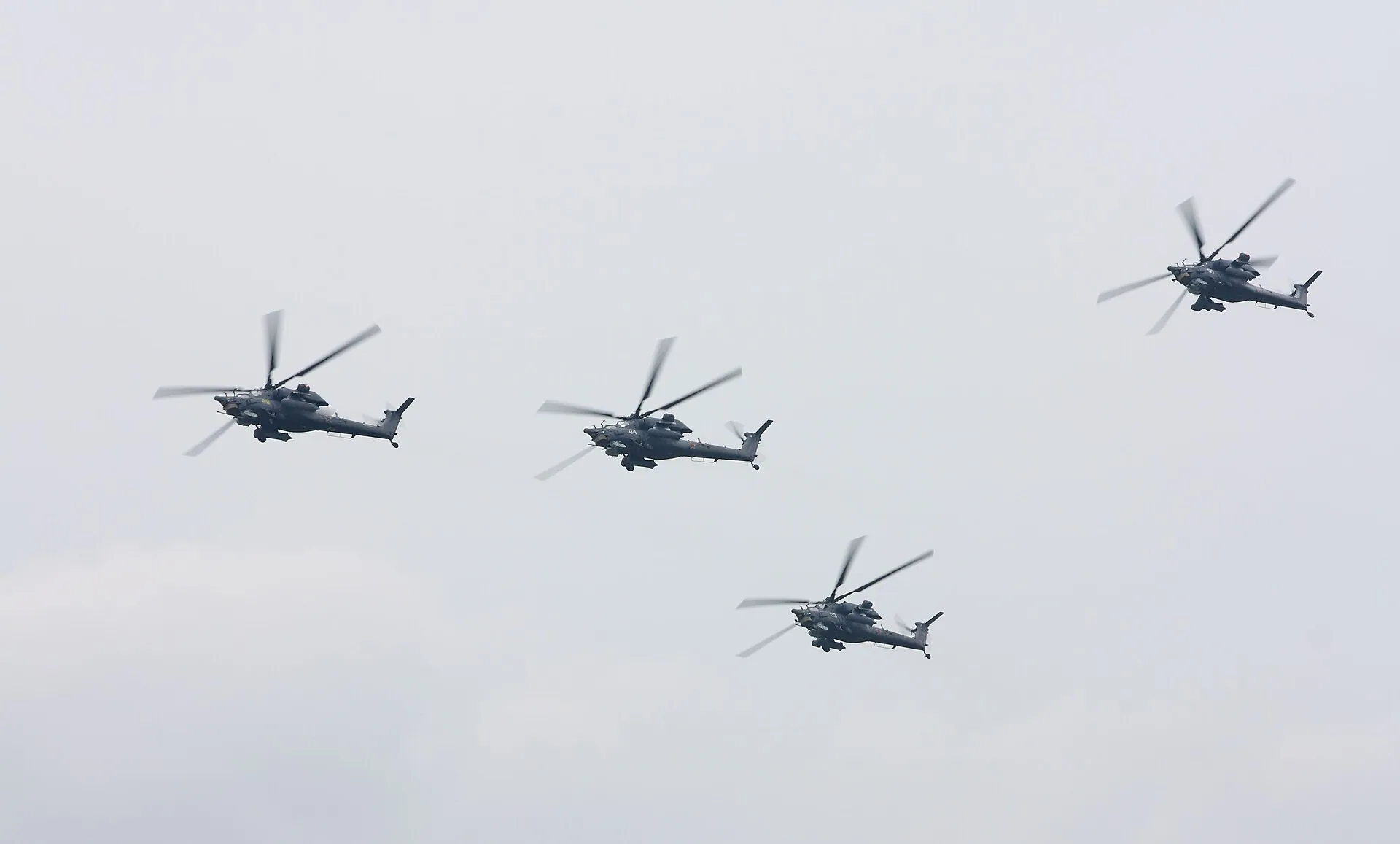 Украина сбила российский вертолёт Ми-28Н за 19 млн долларов дроном FPV за 400 долларов 1 Украина сбила российский вертолёт Ми-28Н за 19 млн долларов дроном FPV за 400 долларов