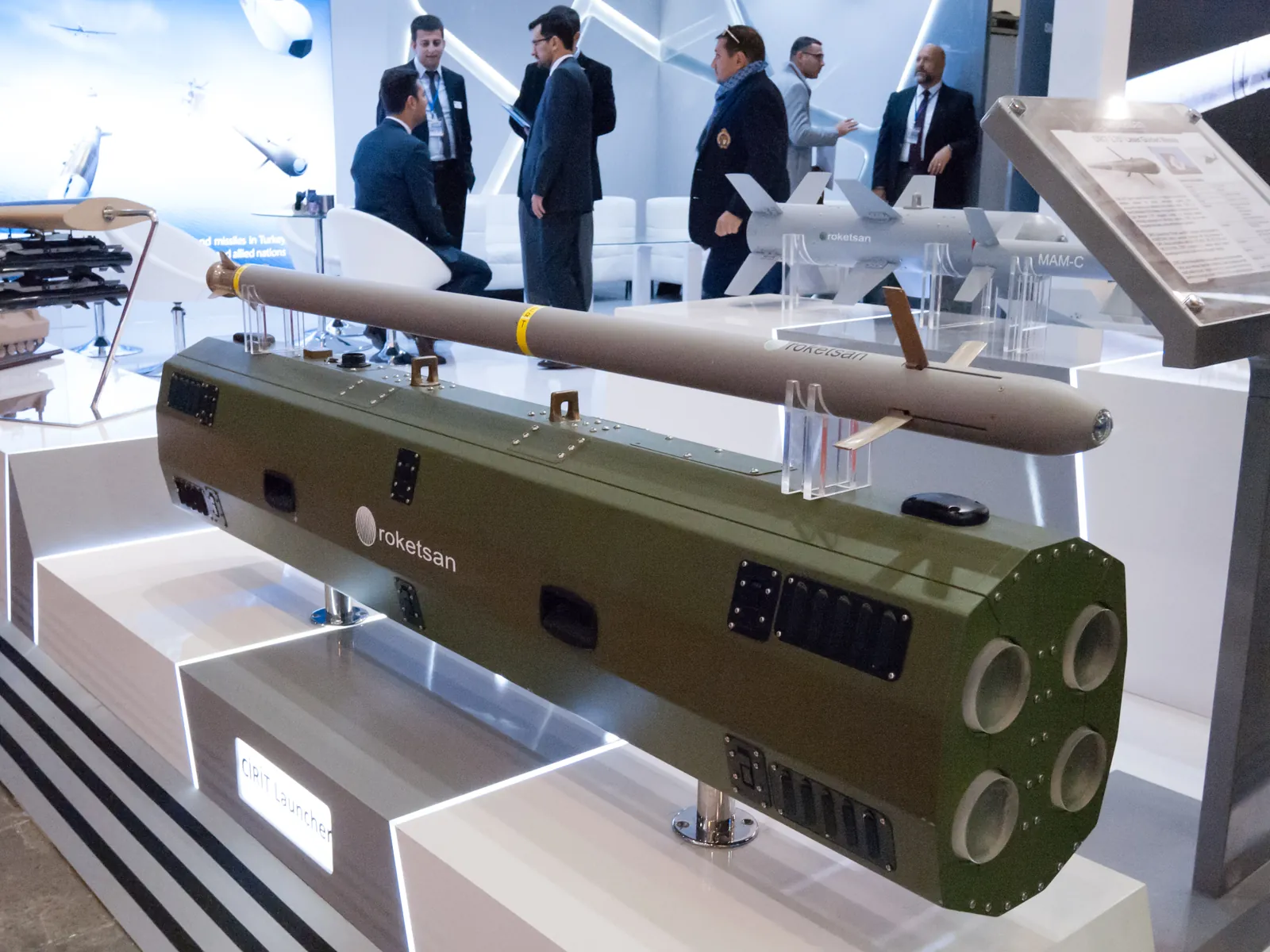 The TRG-122 brings CEP ≤10 m precision to the 122 mm rocket class through GPS+GLONASS-aided inertial guidance.