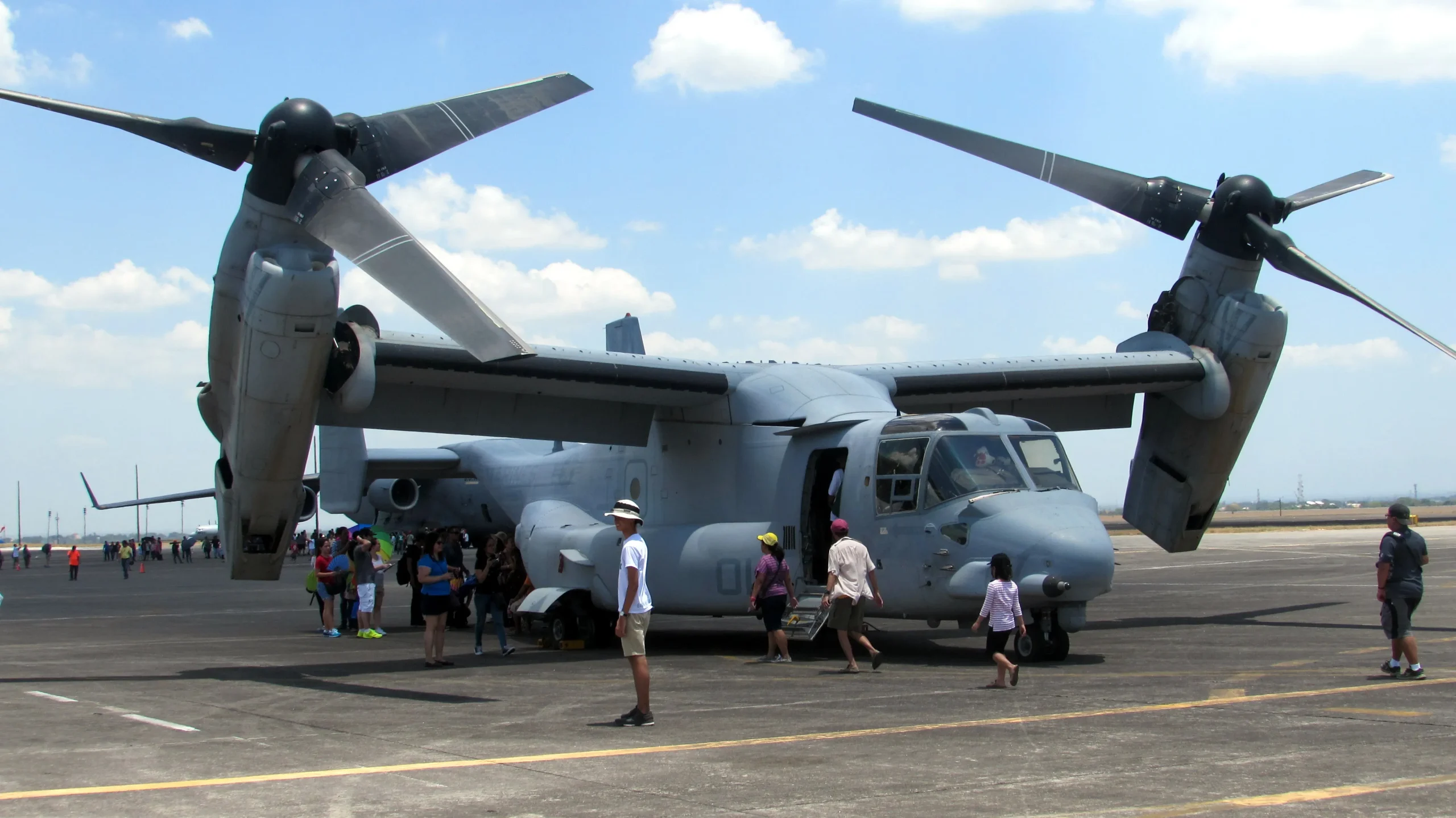 Helikopter ile Tiltrotor Arasındaki Fark (V-22 Osprey)