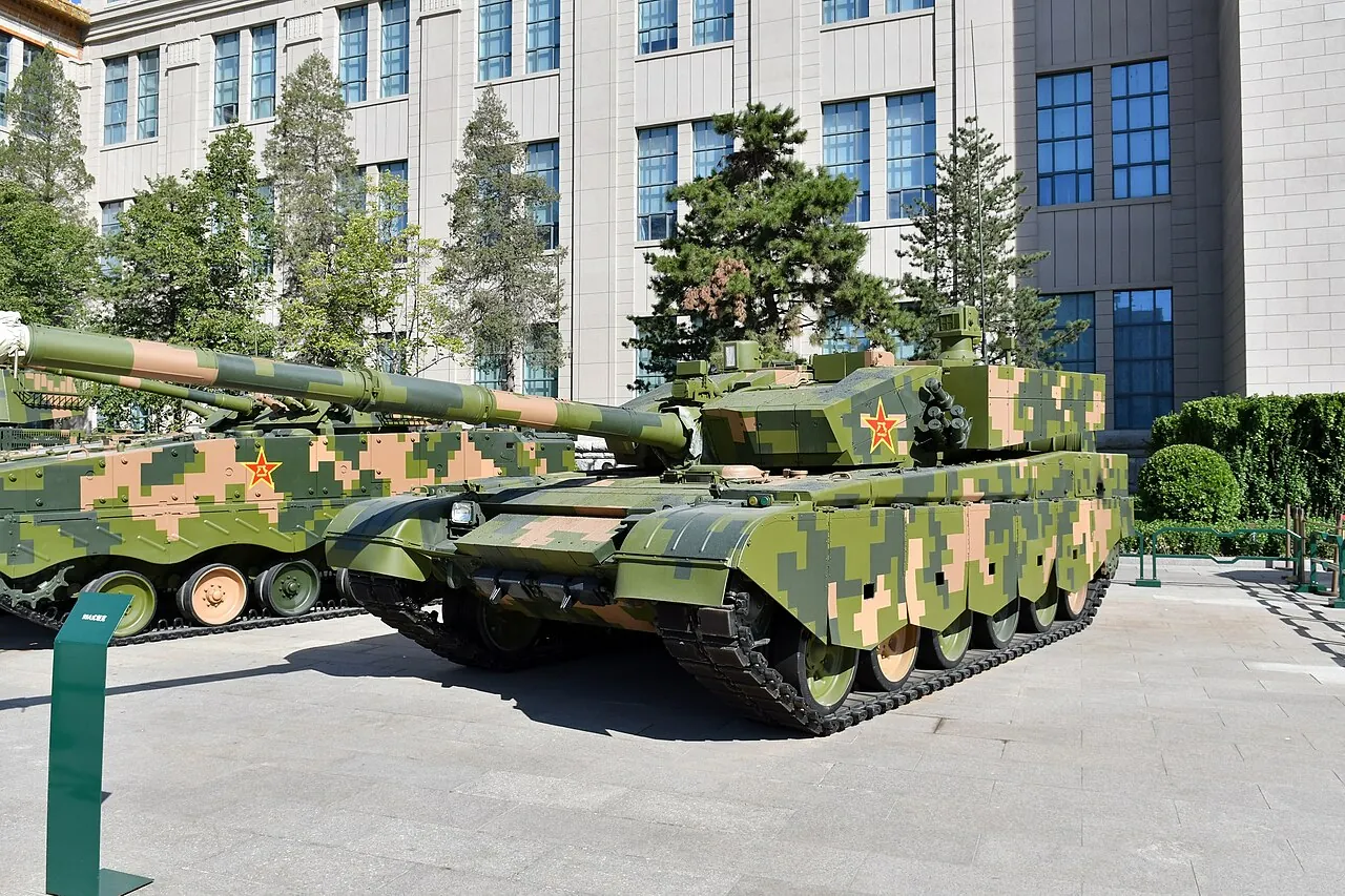 Çin ordusu Type 99A ana muharebe tankı