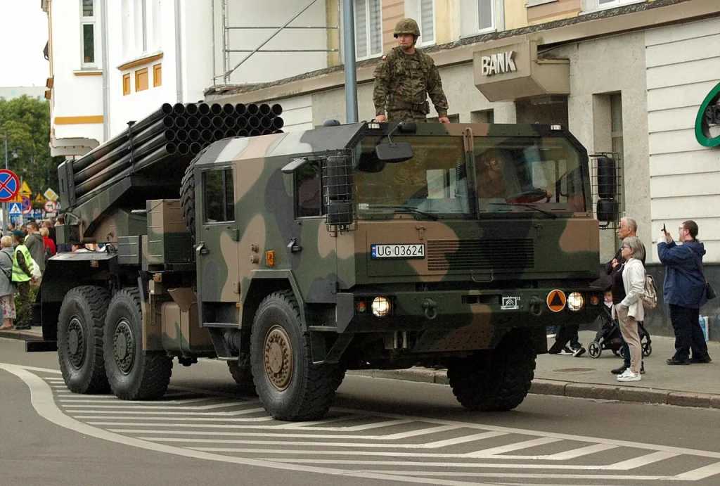 WR-40 Langusta Nedir? Polonya'nın 122 mm Çoklu Roket Atar Sistemi 4 WR-40 Langusta Nedir? Polonya’nın 122 mm Çoklu Roket Atar Sistemi