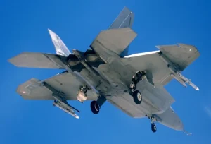 What is the F-22 Raptor? The U.S. 5th Generation Air Superiority Fighter