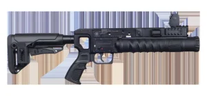 Akdaş AK-40GLX 40mm bombaatarının yandan stüdyo çekimi, siyah gövde, teleskopik dipçik ve Picatinny raylı namlu üstü