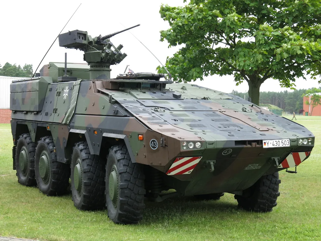 ألمانيا وهولندا تطلبان 69 مركبة قتال مشاة إضافية من طراز Boxer RCT30