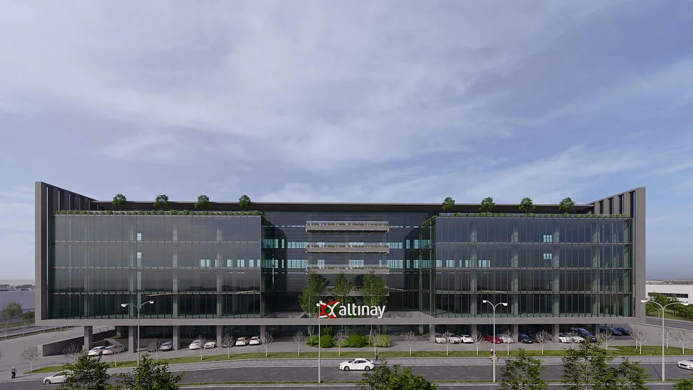 Altınay Savunma Teknopark İstanbul kampüsü — mühendislerin çalıştığı Ar-Ge merkezi